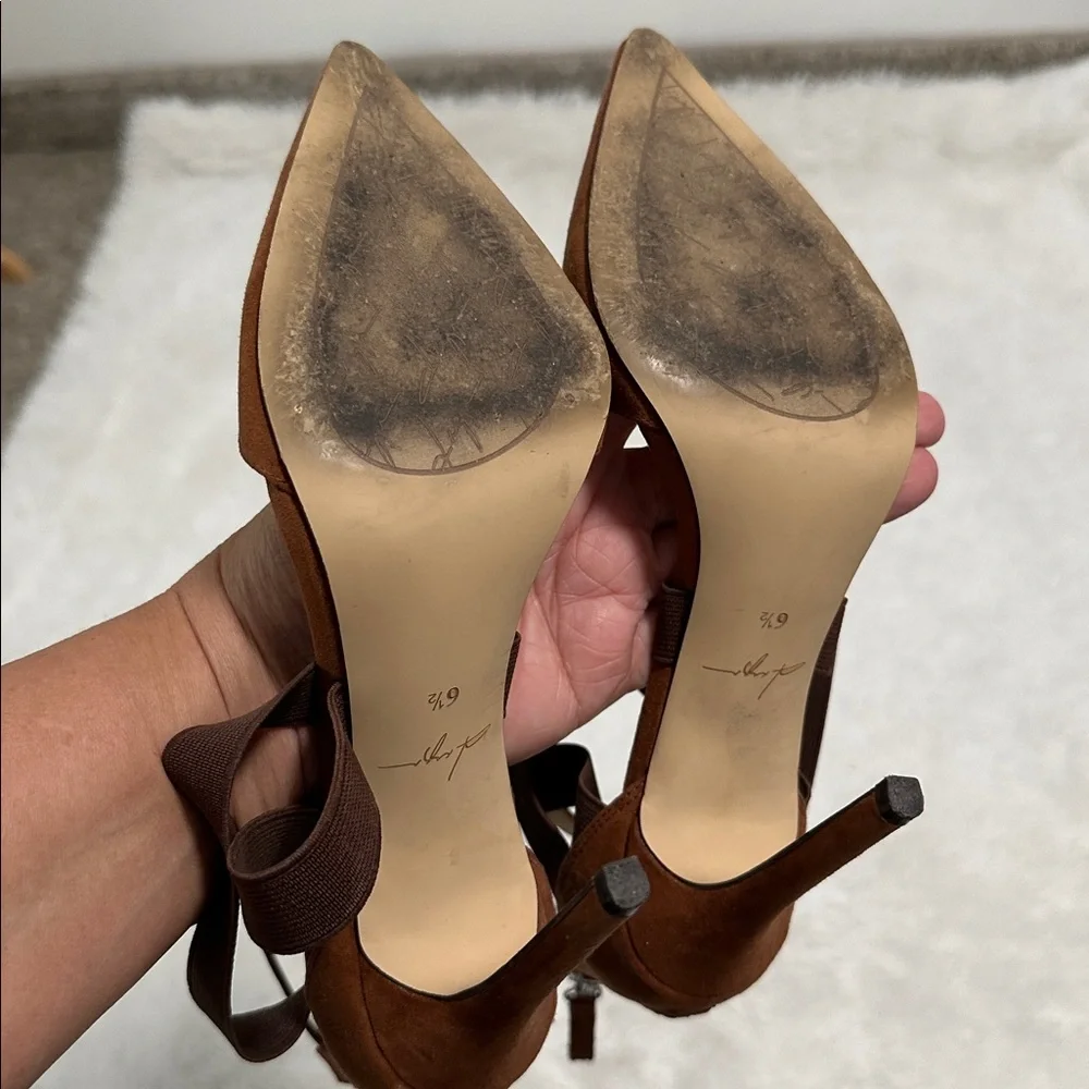 💕 Daya by Zendaya Strappy Heels